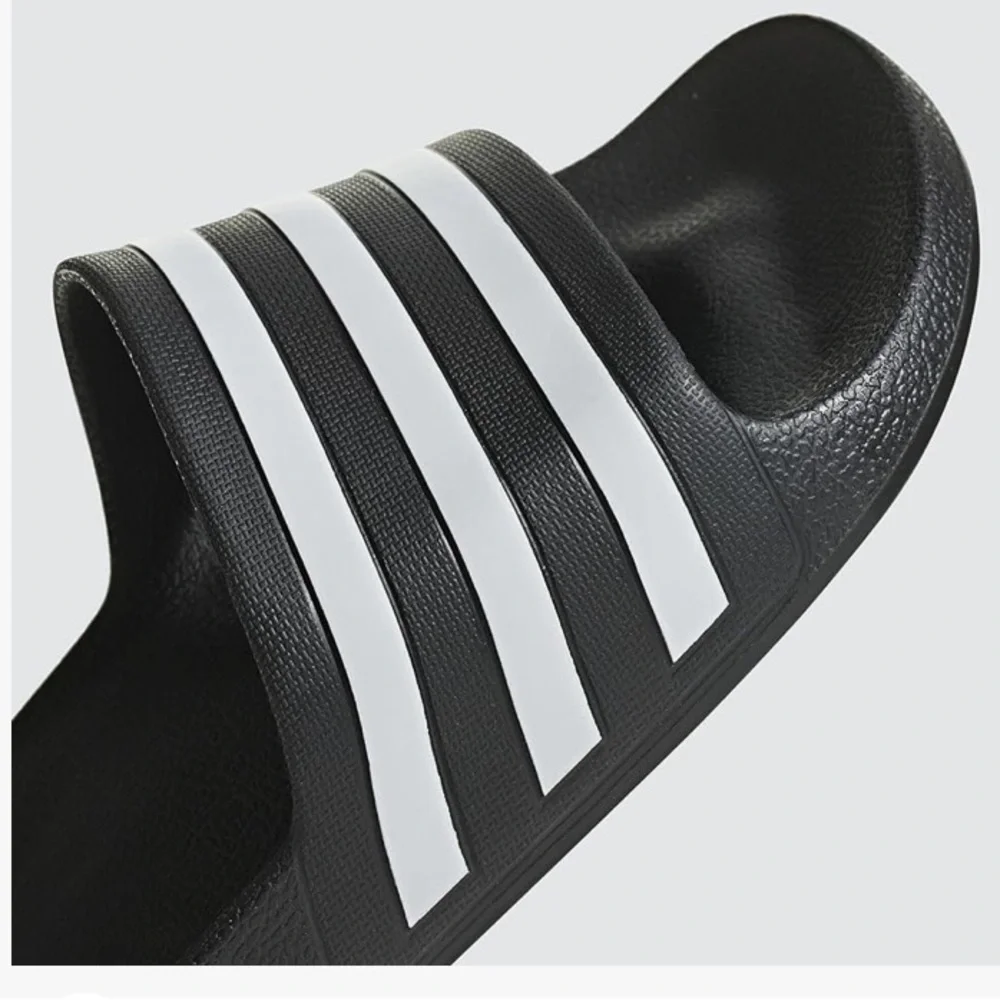 NWOT: Adidas Unisex Slides 🔥 - Size 13 - Brand New - Picture 2 of 9